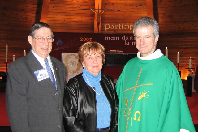 fete paroissiens 048~medaillon.jpg